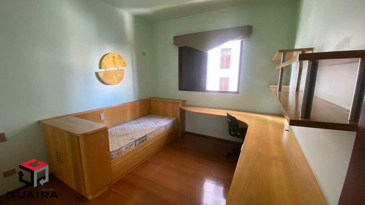 Apartamento à venda com 4 quartos, 250m² - Foto 4