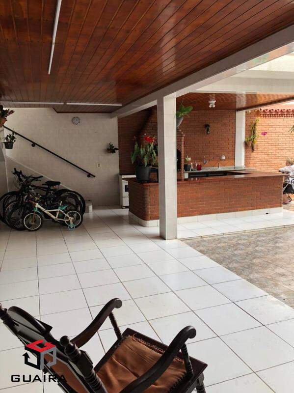 Sobrado à venda com 3 quartos, 300m² - Foto 30