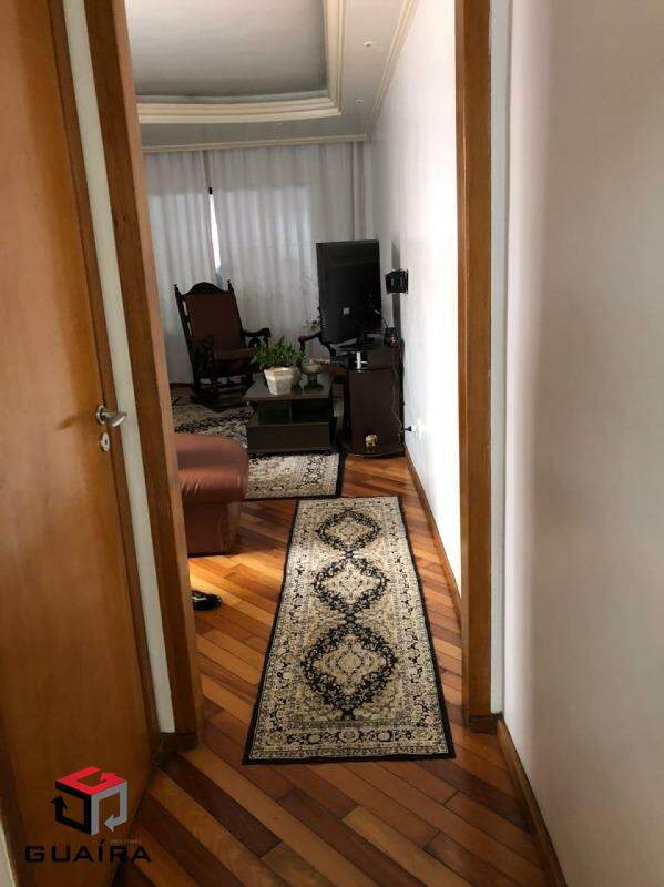 Sobrado à venda com 3 quartos, 300m² - Foto 2