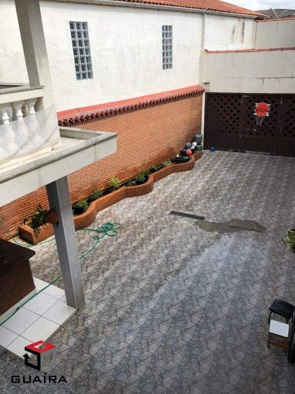 Sobrado à venda com 3 quartos, 300m² - Foto 42