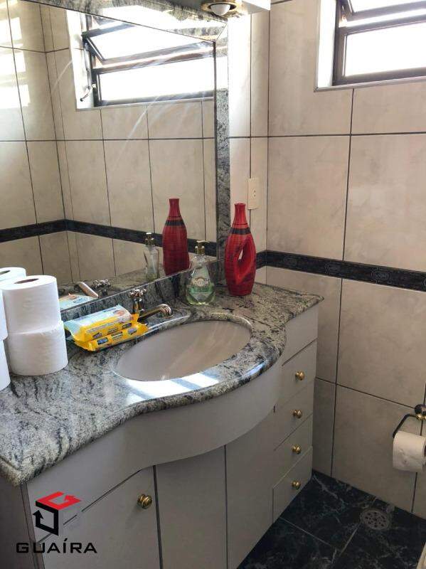 Sobrado à venda com 3 quartos, 300m² - Foto 22