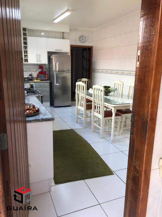 Sobrado à venda com 3 quartos, 300m² - Foto 6