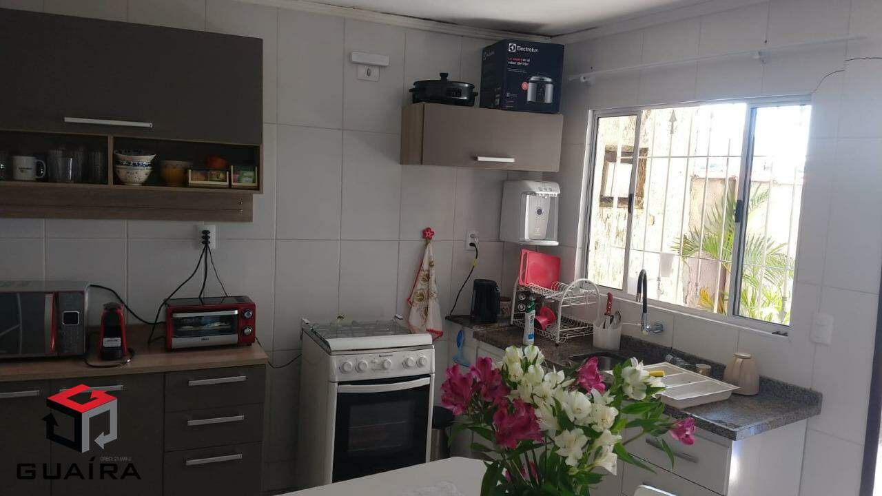 Sobrado à venda com 2 quartos, 190m² - Foto 20