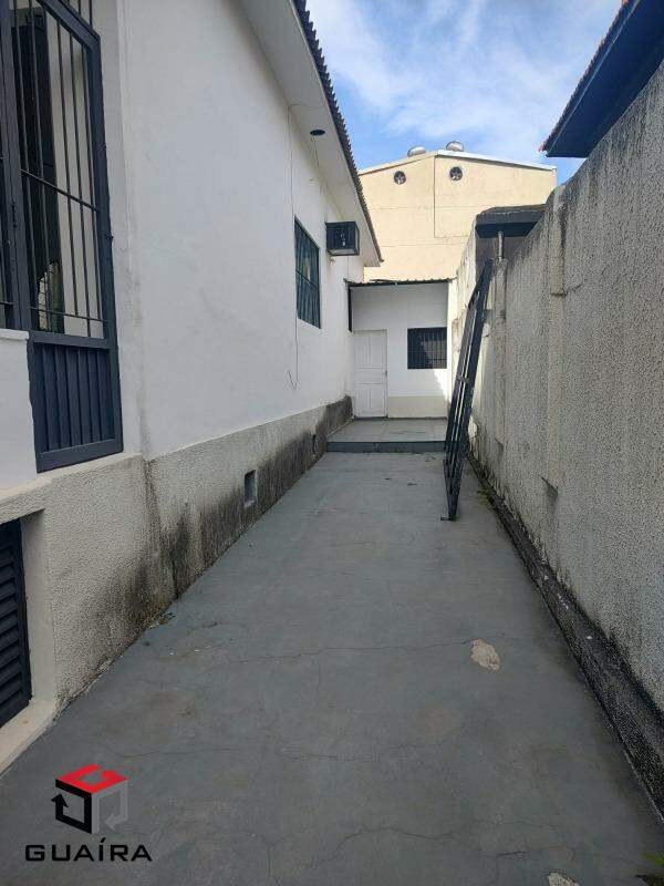 Casa à venda com 7 quartos, 170m² - Foto 14