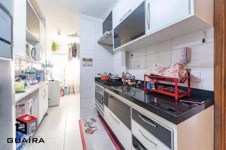 Apartamento à venda com 2 quartos, 60m² - Foto 9