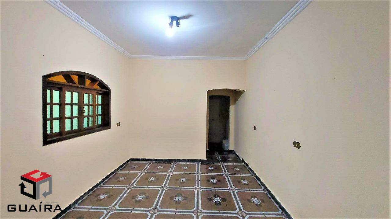 Sobrado à venda com 4 quartos, 240m² - Foto 3