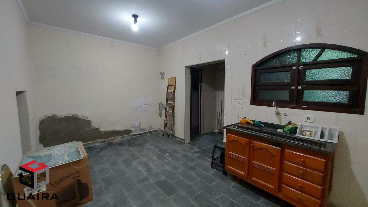 Sobrado à venda com 4 quartos, 240m² - Foto 14