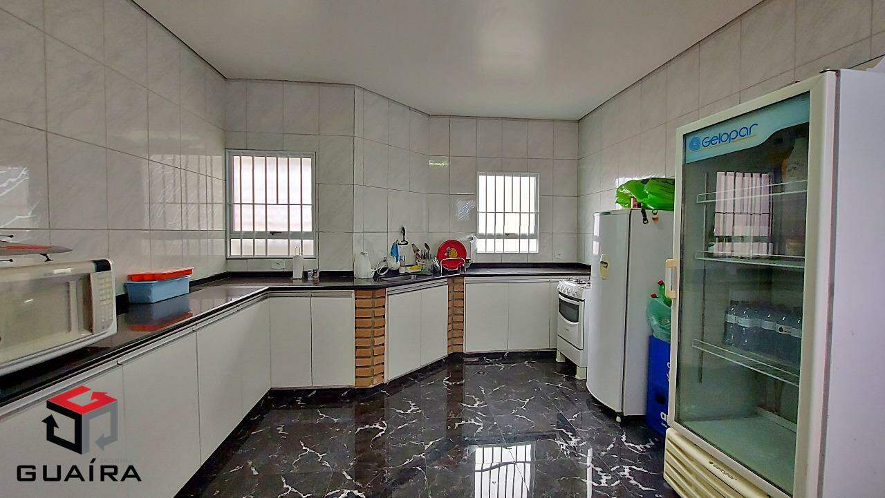 Sobrado à venda com 4 quartos, 300m² - Foto 20