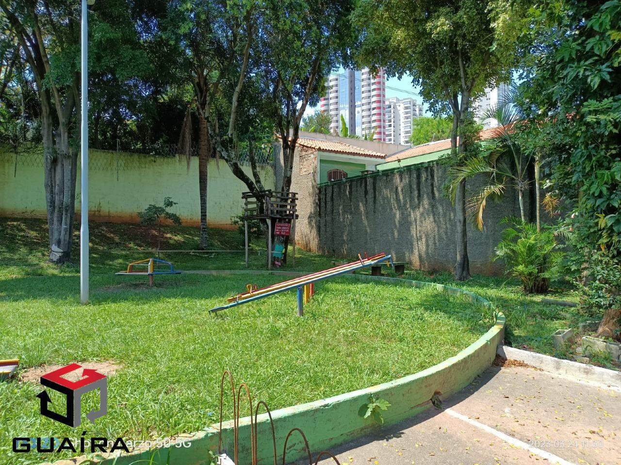 Casa à venda com 3 quartos, 200m² - Foto 55