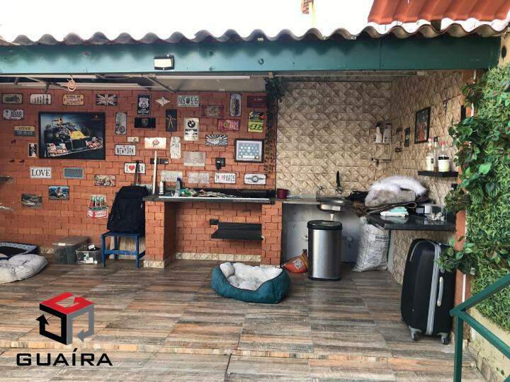 Casa à venda com 3 quartos, 200m² - Foto 44