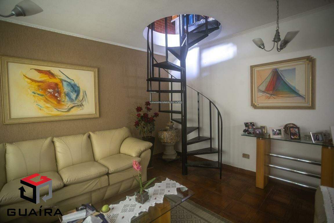 Sobrado à venda com 3 quartos, 353m² - Foto 4