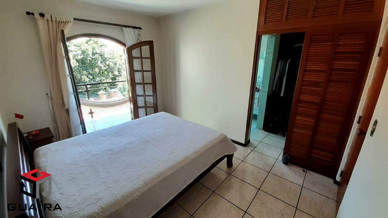 Sobrado à venda com 3 quartos, 281m² - Foto 30