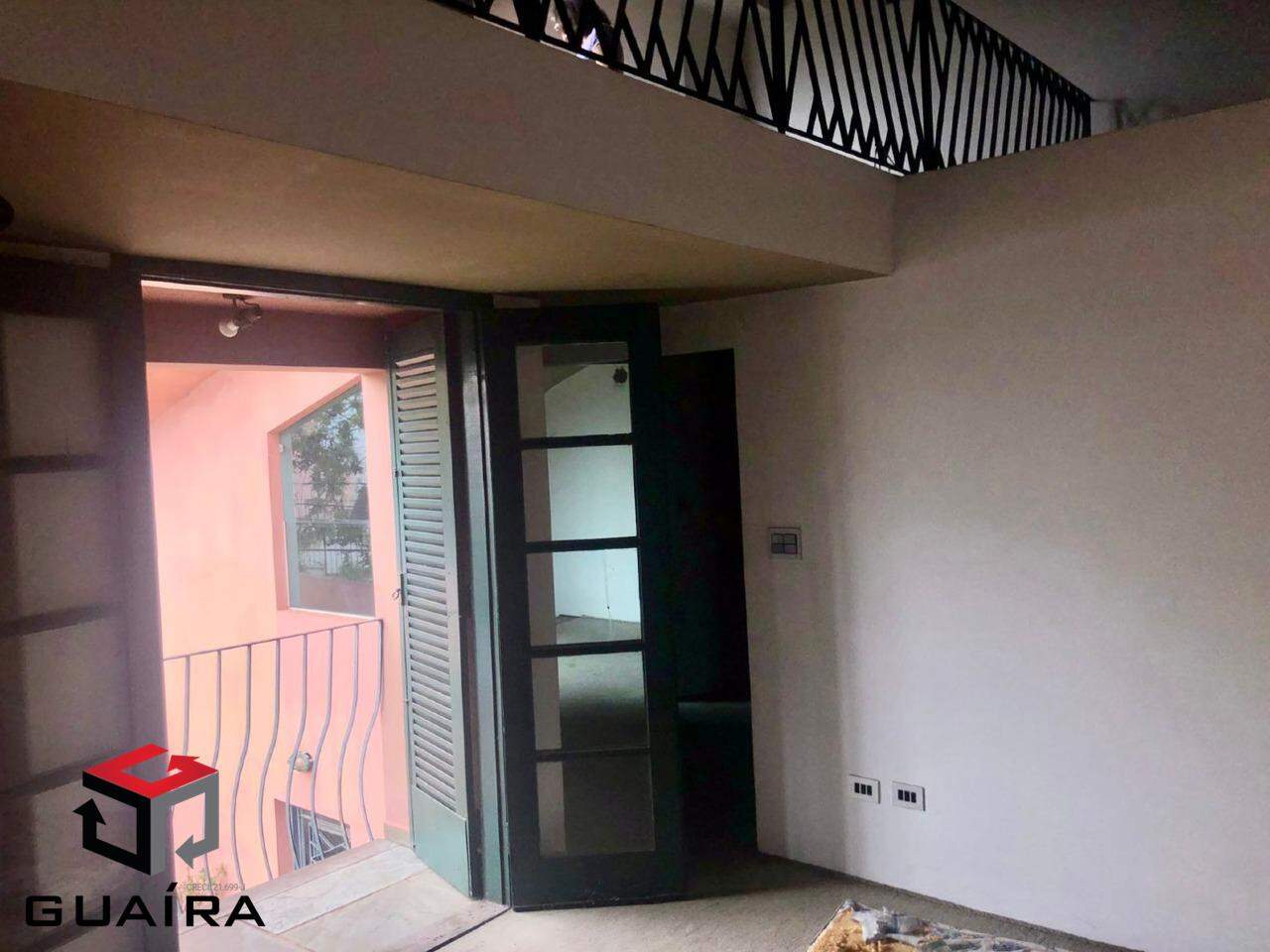 Casa à venda com 3 quartos, 300m² - Foto 12