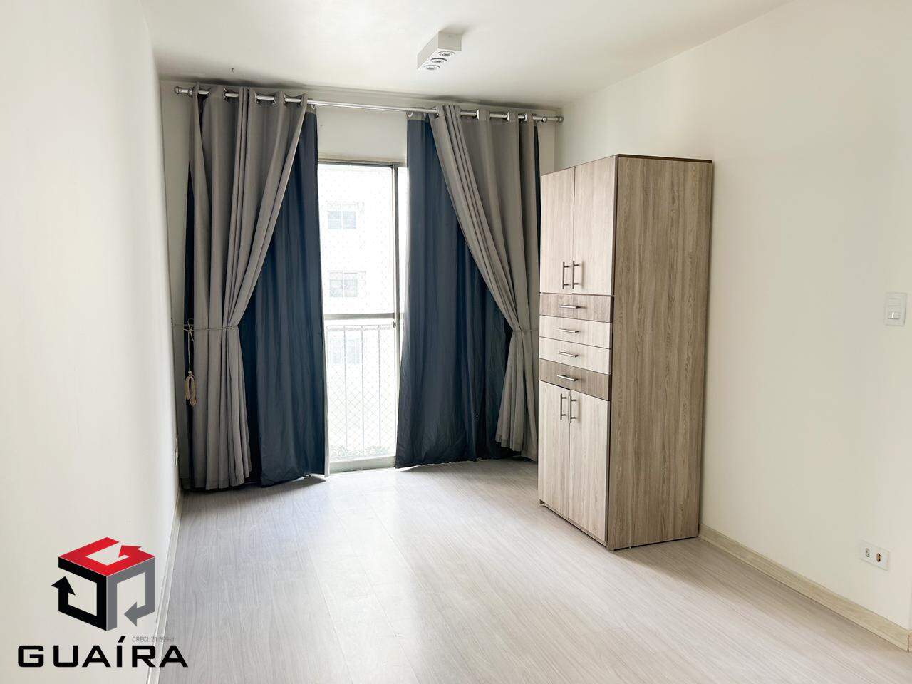 Apartamento à venda com 1 quarto, 40m² - Foto 1