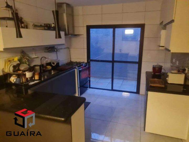 Casa à venda com 4 quartos, 550m² - Foto 3