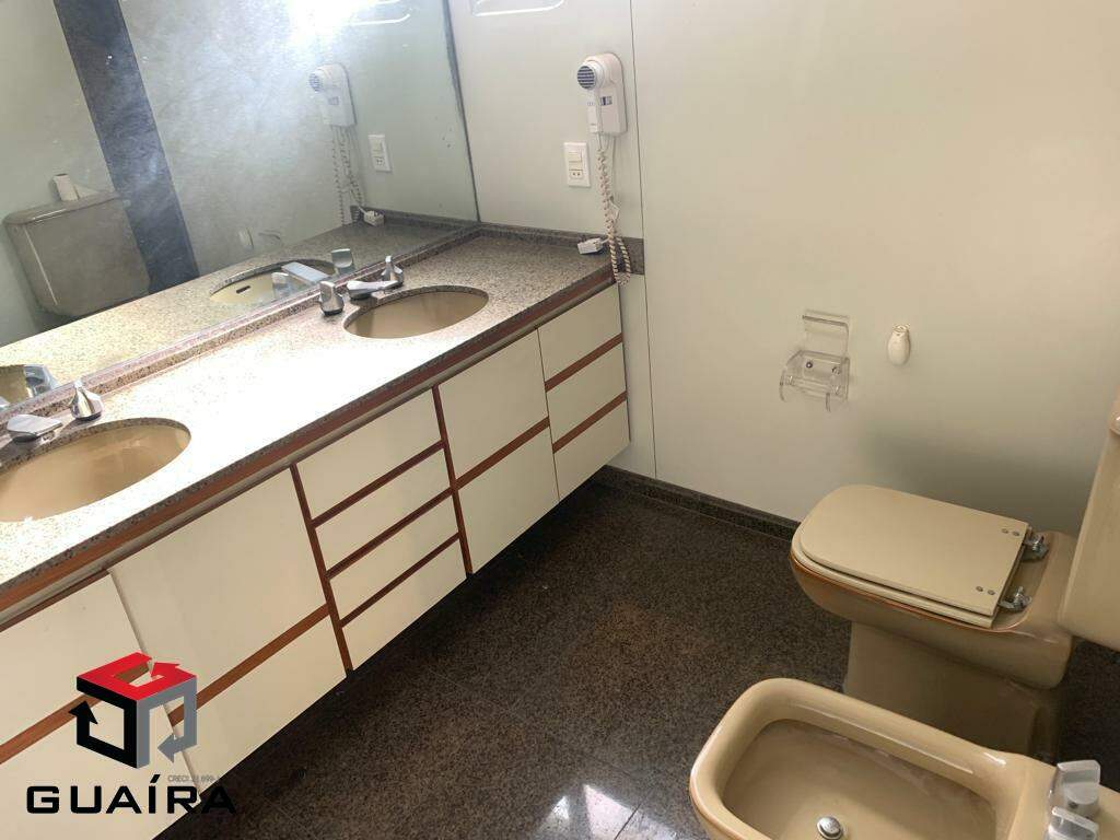 Apartamento para alugar com 4 quartos, 298m² - Foto 13