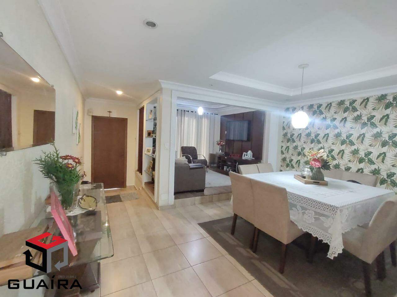 Sobrado à venda com 2 quartos, 160m² - Foto 1