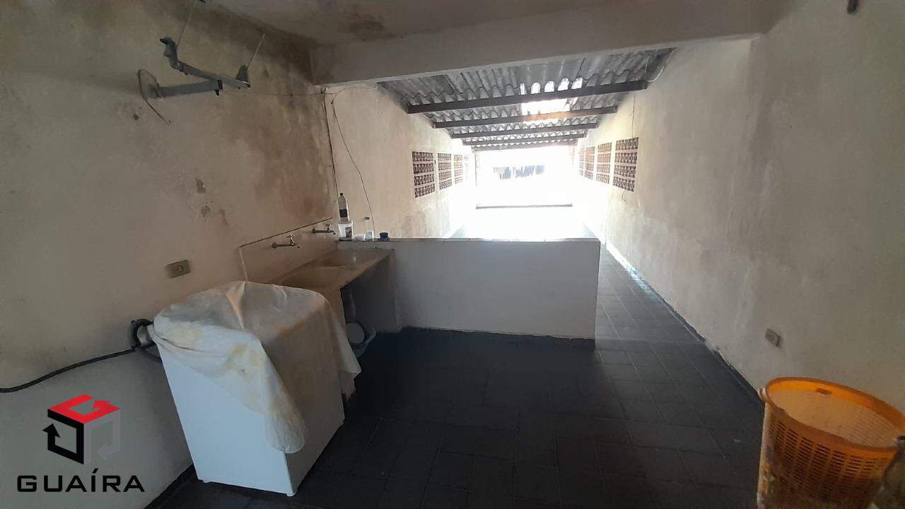 Sobrado à venda com 2 quartos, 158m² - Foto 27