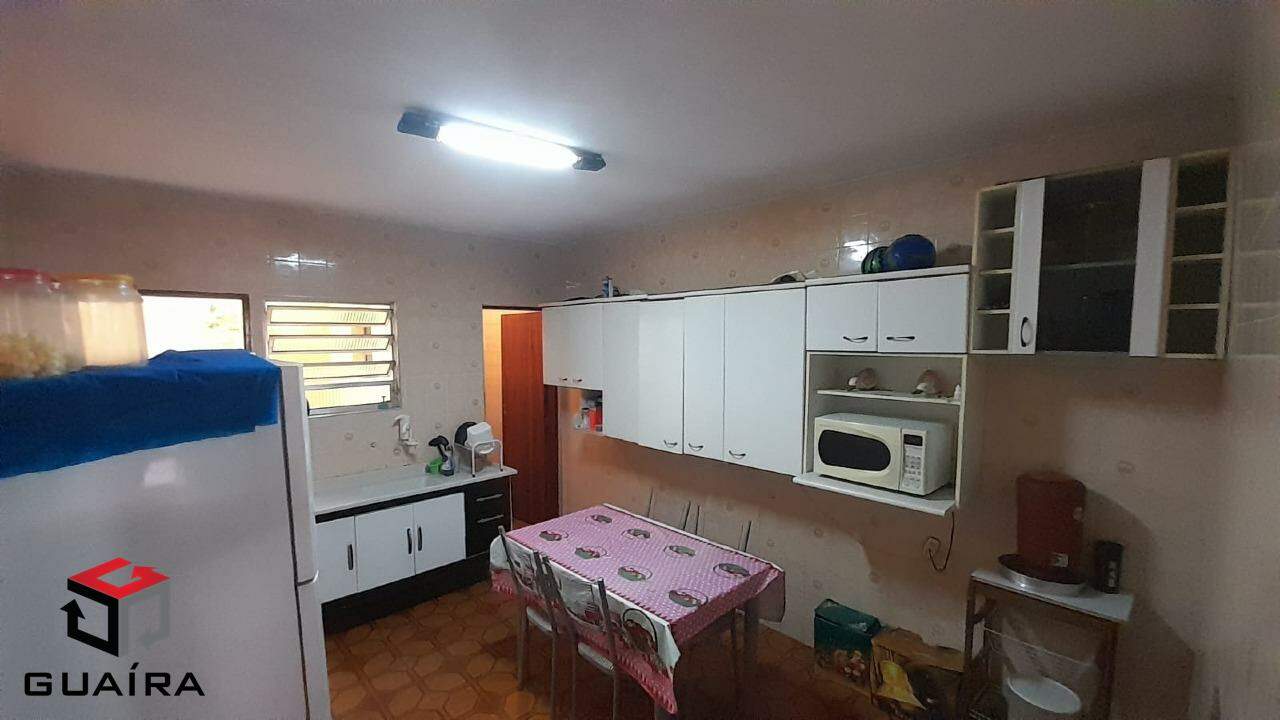 Sobrado à venda com 2 quartos, 158m² - Foto 6