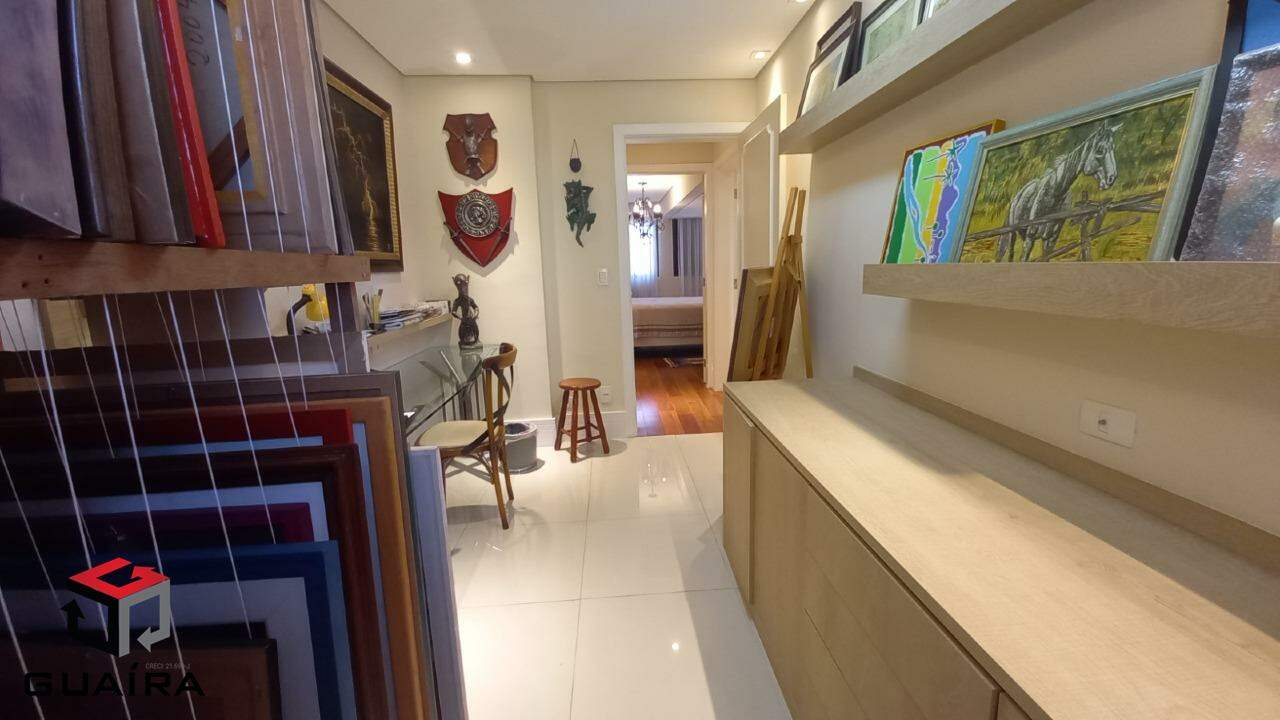 Apartamento à venda com 3 quartos, 212m² - Foto 33