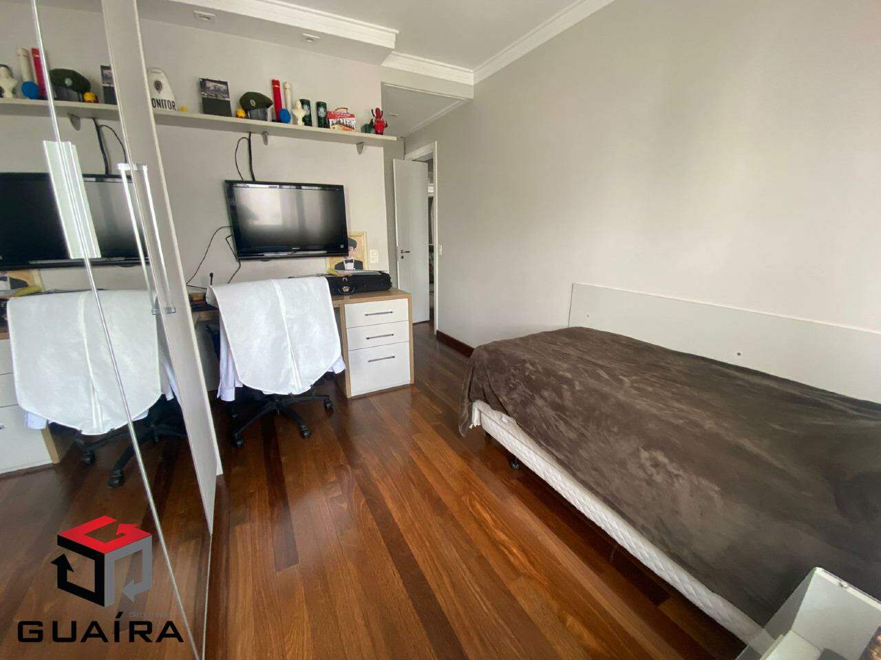 Apartamento à venda com 3 quartos, 168m² - Foto 5