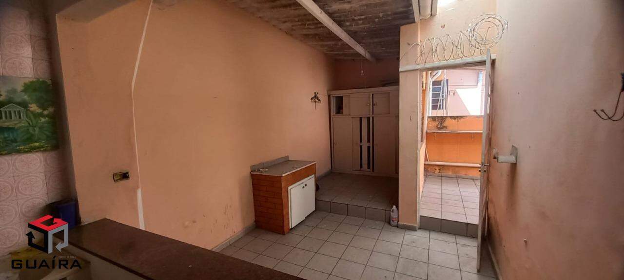 Casa à venda com 2 quartos, 160m² - Foto 12