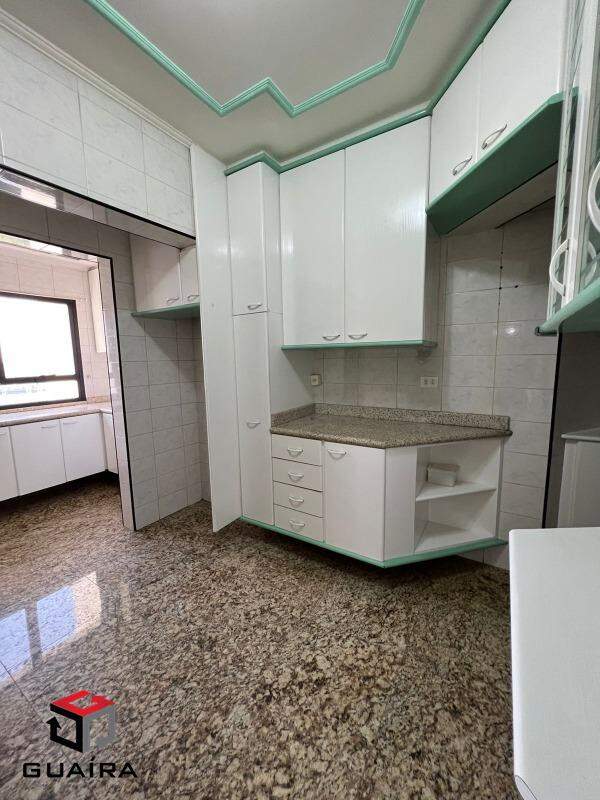 Apartamento à venda com 3 quartos, 114m² - Foto 11