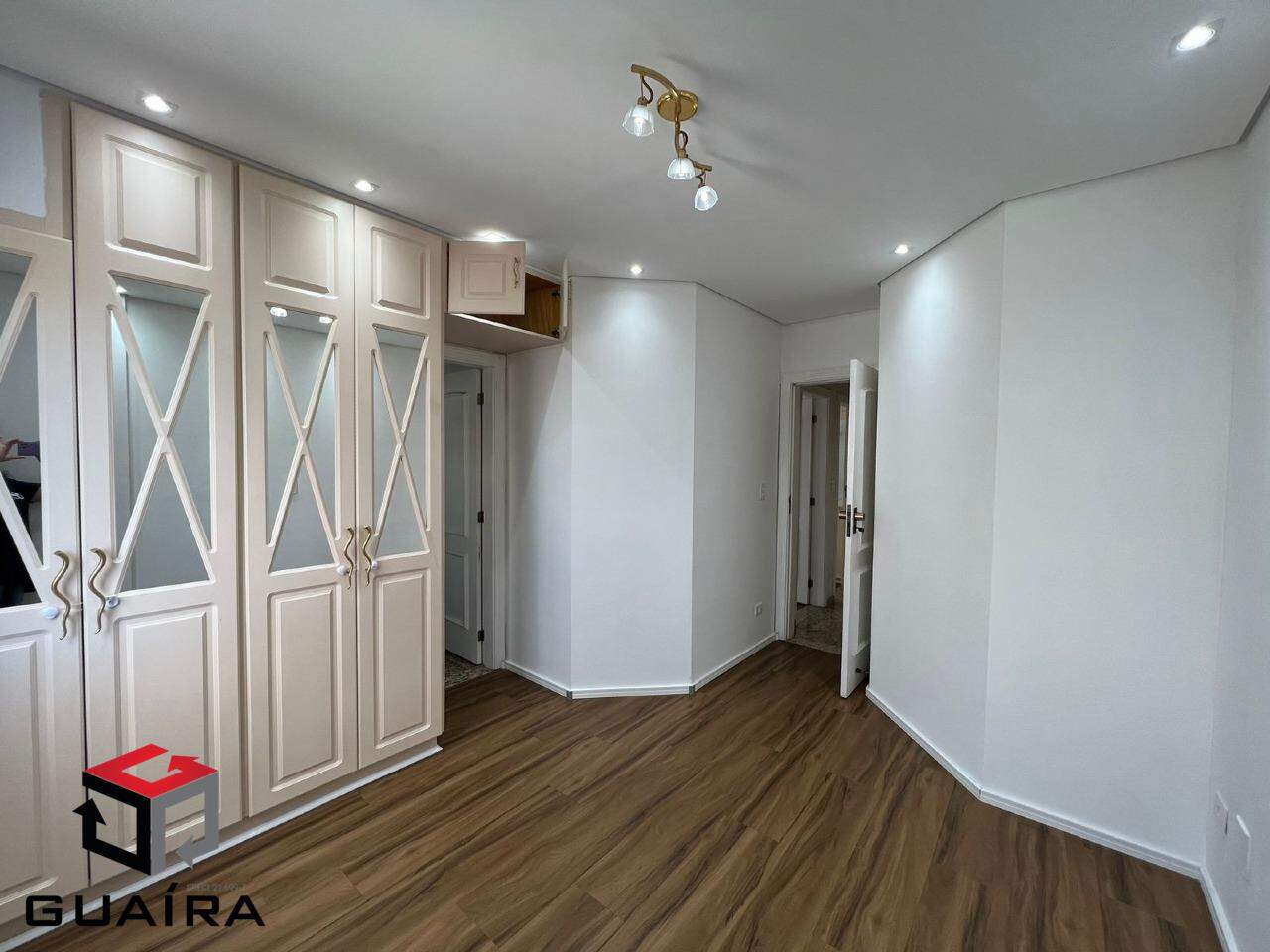 Apartamento à venda com 3 quartos, 114m² - Foto 15