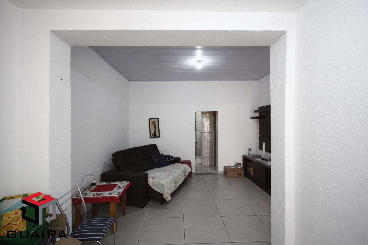 Casa à venda com 2 quartos, 150m² - Foto 2