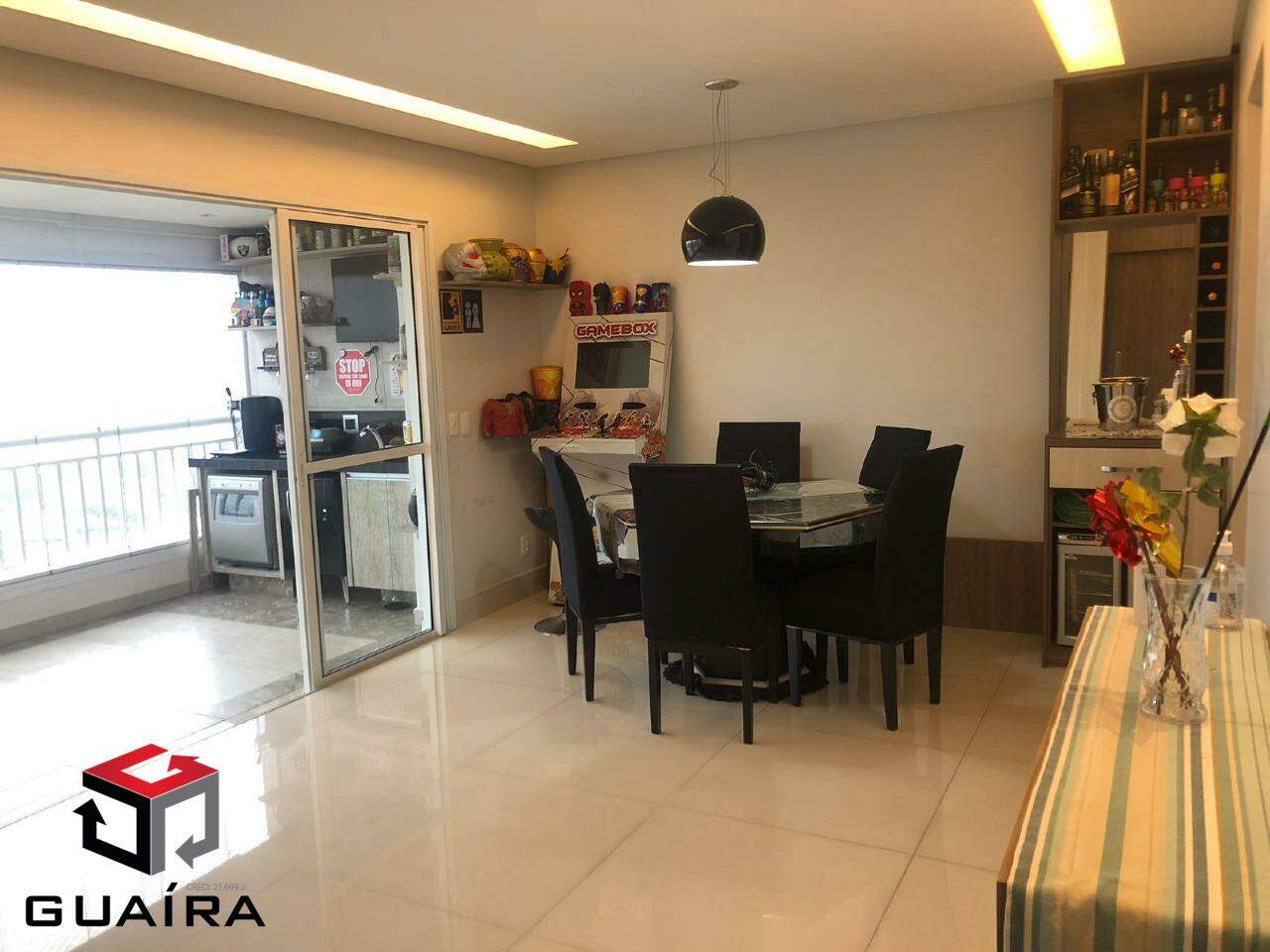 Apartamento à venda com 2 quartos, 107m² - Foto 4