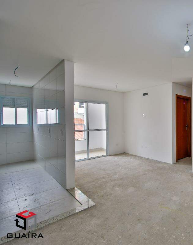 Apartamento à venda com 2 quartos, 62m² - Foto 1