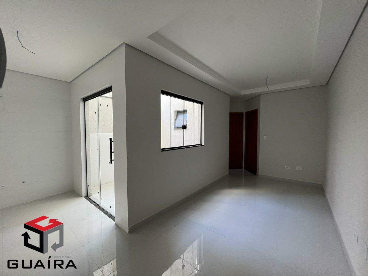 Apartamento à venda com 2 quartos, 45m² - Foto 1