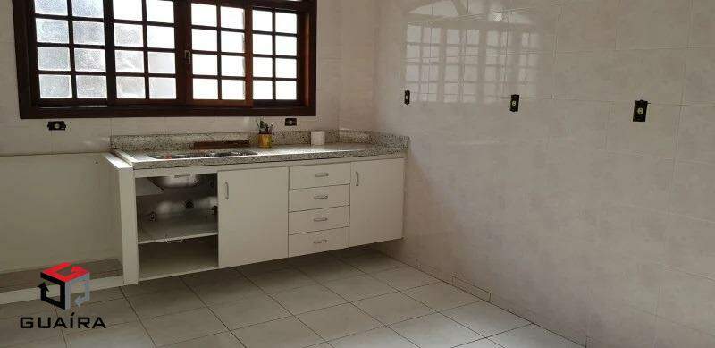 Sobrado à venda com 3 quartos, 250m² - Foto 6