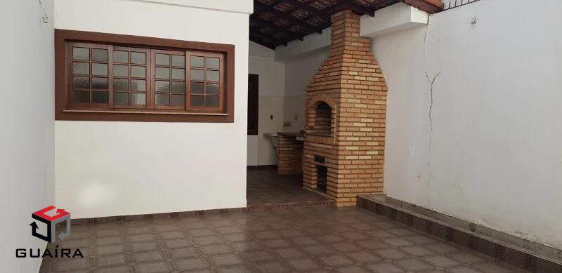 Sobrado à venda com 3 quartos, 250m² - Foto 1