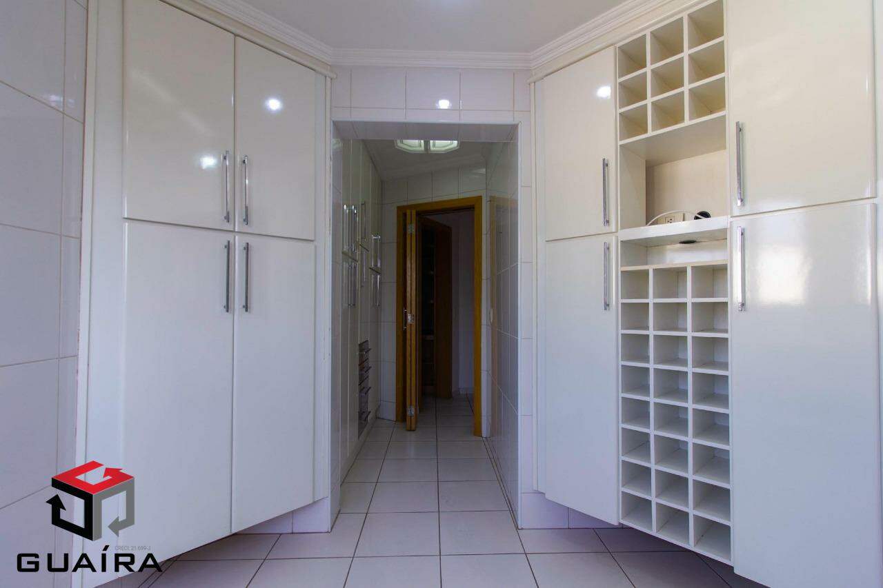 Apartamento à venda com 5 quartos, 196m² - Foto 4