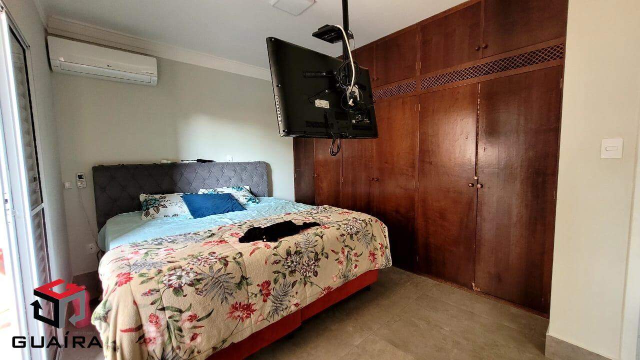 Sobrado à venda com 3 quartos, 215m² - Foto 16