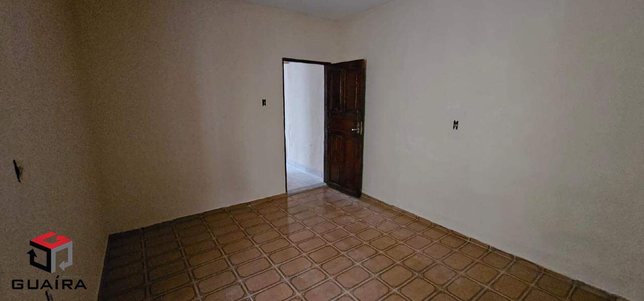 Sobrado à venda com 4 quartos, 250m² - Foto 4