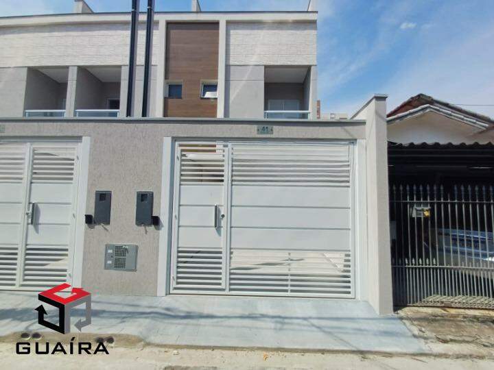 Sobrado à venda com 3 quartos, 122m² - Foto 1