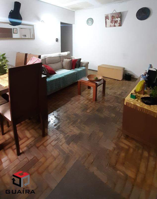 Casa à venda com 2 quartos, 150m² - Foto 2