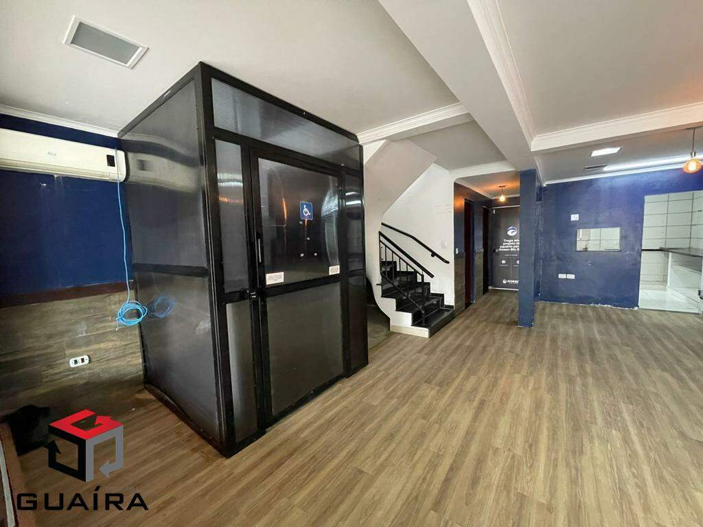 Sobrado à venda com 1 quarto, 185m² - Foto 11