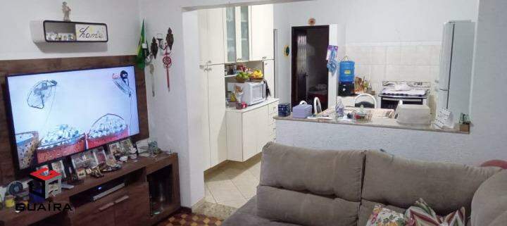 Casa à venda com 4 quartos, 177m² - Foto 2