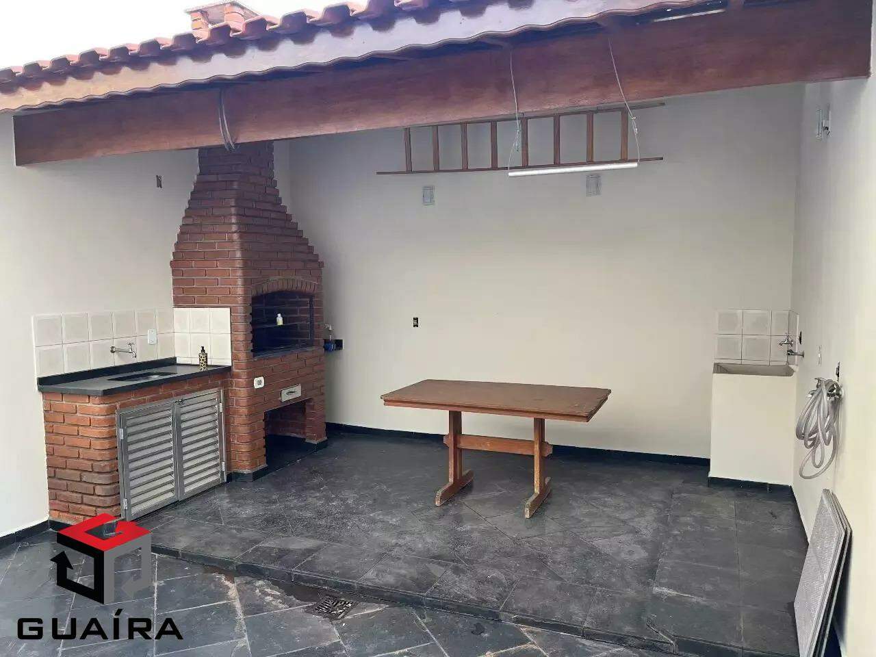 Sobrado à venda com 4 quartos, 200m² - Foto 9