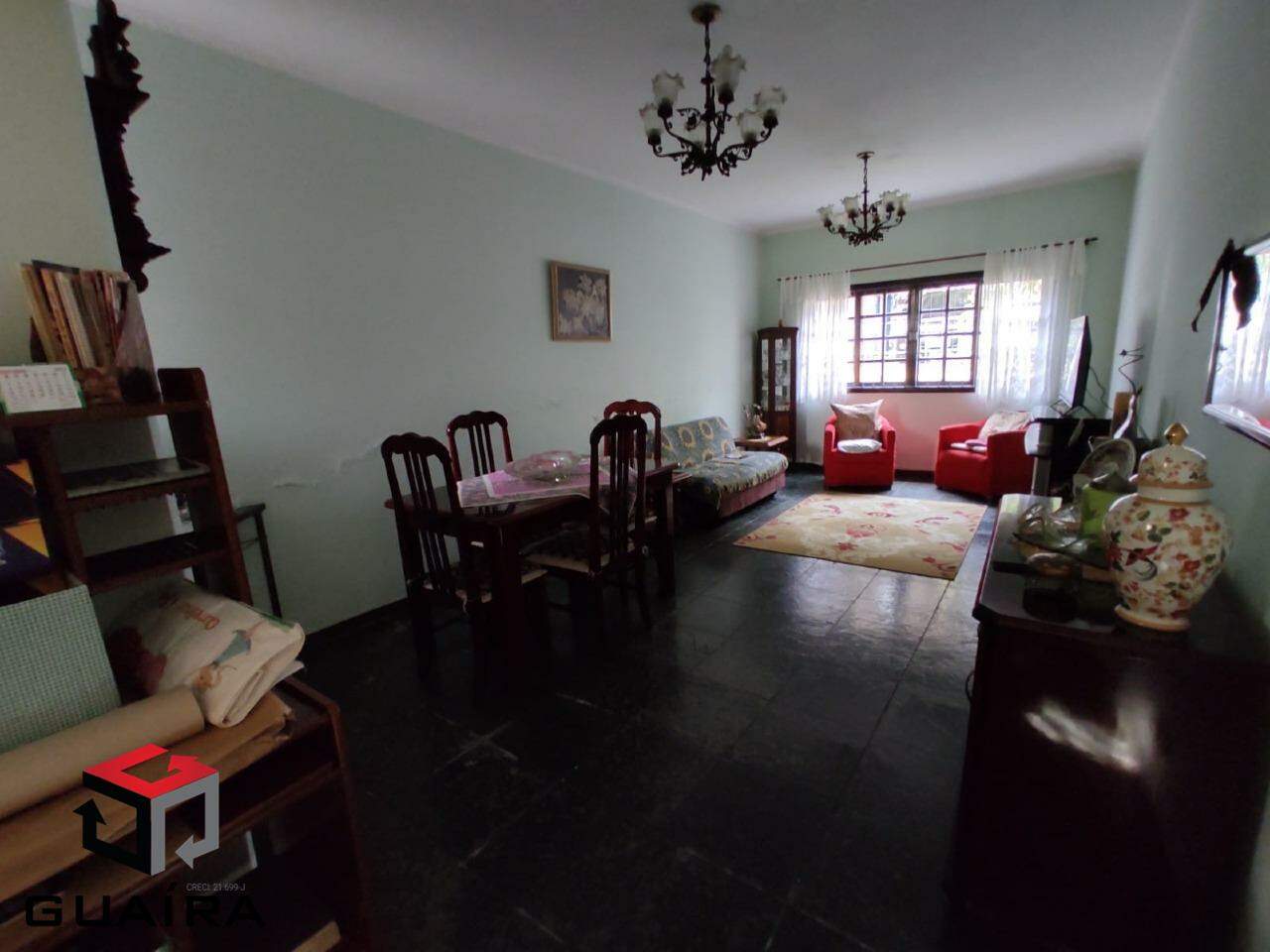 Sobrado à venda com 3 quartos, 208m² - Foto 1