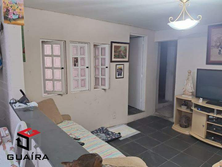 Casa à venda com 5 quartos, 200m² - Foto 15