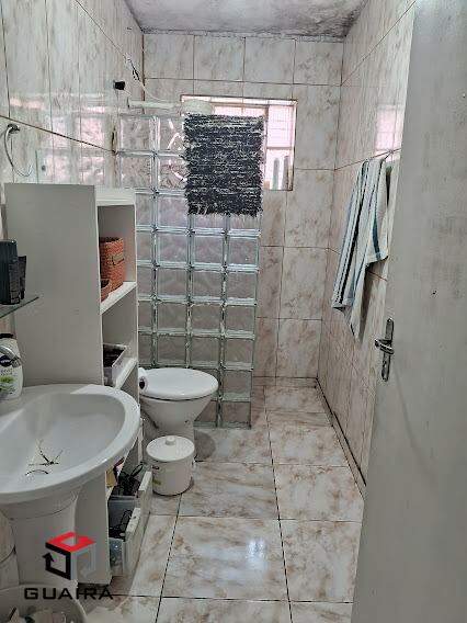 Casa à venda com 5 quartos, 200m² - Foto 13