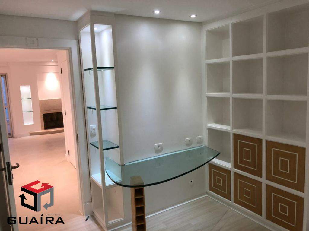 Apartamento para alugar com 3 quartos, 195m² - Foto 7