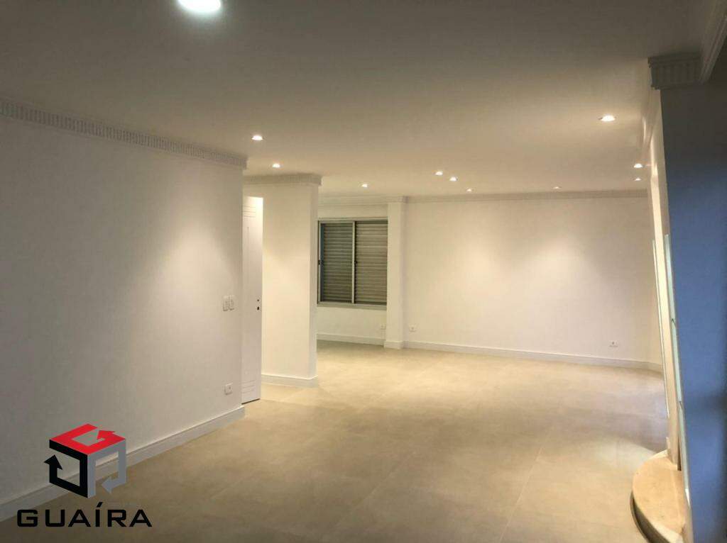 Apartamento para alugar com 3 quartos, 195m² - Foto 10