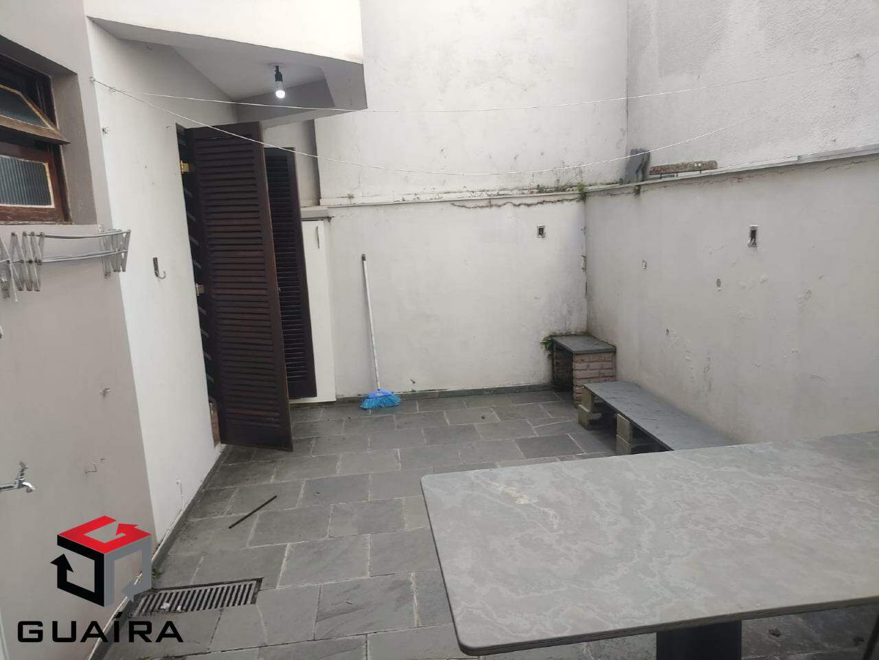 Apartamento à venda com 3 quartos, 160m² - Foto 2