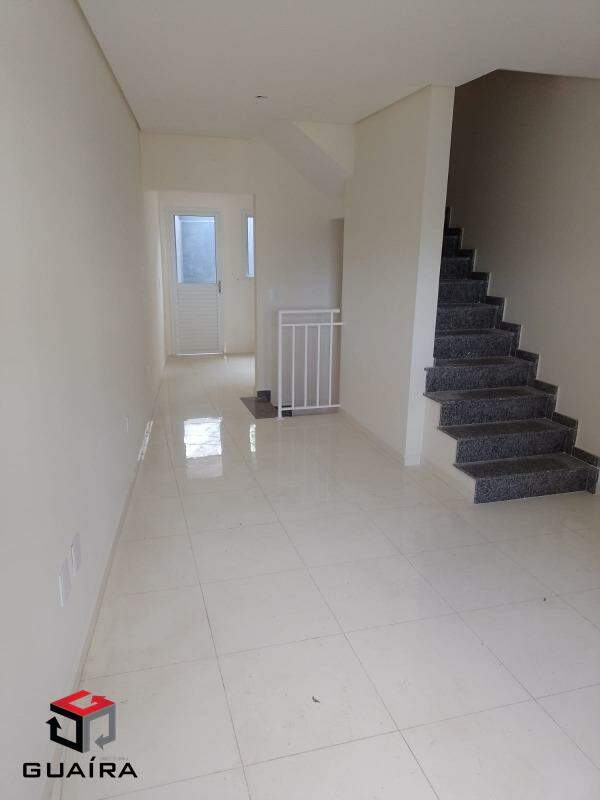 Sobrado à venda com 2 quartos, 101m² - Foto 1