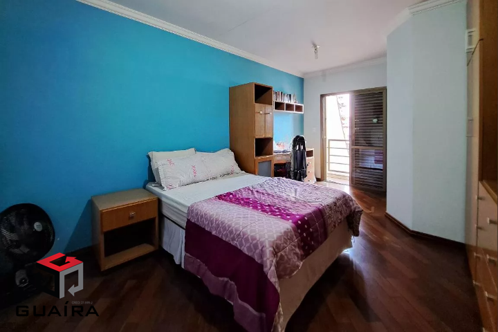 Sobrado à venda com 3 quartos, 330m² - Foto 24